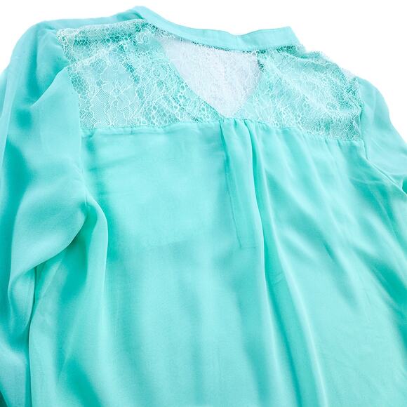 Love Tree- Aqua- Lace Accent Blouse - Women's- Size Large- Spring Blouse - Picture 8 of 8